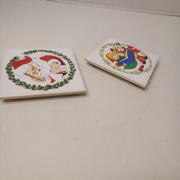 Vintage Jasco 1981 Ceramic Tile Trivet Coaster Christmas Santa Carolers Lot of 2 - Picture 8 of 11